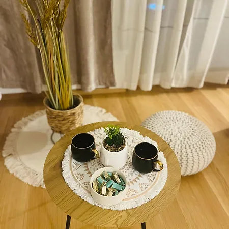 Apartman Elenora Apartment *