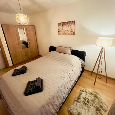 Apartman Elenora *