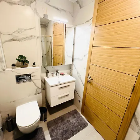 Apartman Elenora *